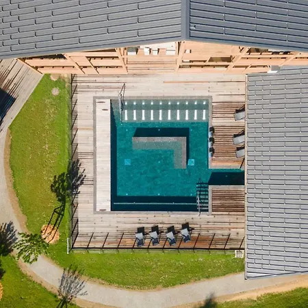 Apartment Exclusive Apt With Terrace And View Pool And Parking With 2bd For 5p - Megeve