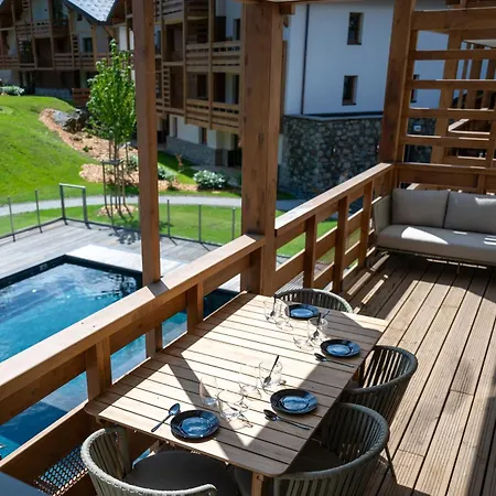 Exclusive Apt With Terrace And View Pool And Parking With 2bd For 5p - * Megeve