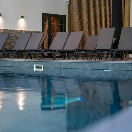 Exclusive Apt With Terrace And View Pool And Parking With 2bd For 5p - Apartment *