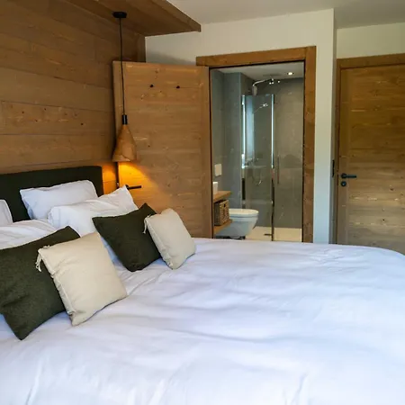 Apartment Exclusive Apt With Terrace And View Pool And Parking With 2bd For 5p - *